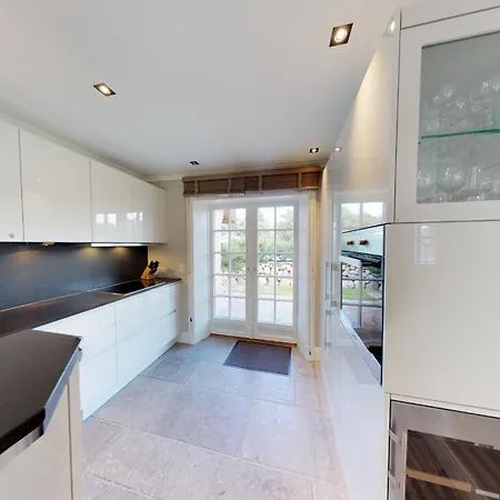 Holiday home Hamptons Island *